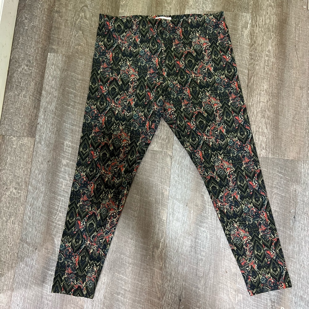 Cato printed leggings size Large NWT